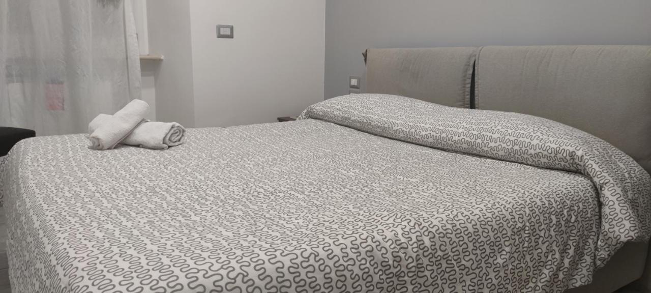كاتانزارو Guest House Via Milano المظهر الخارجي الصورة
